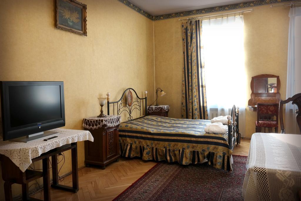 Austeria Klezmer Hois Krasków Cameră foto